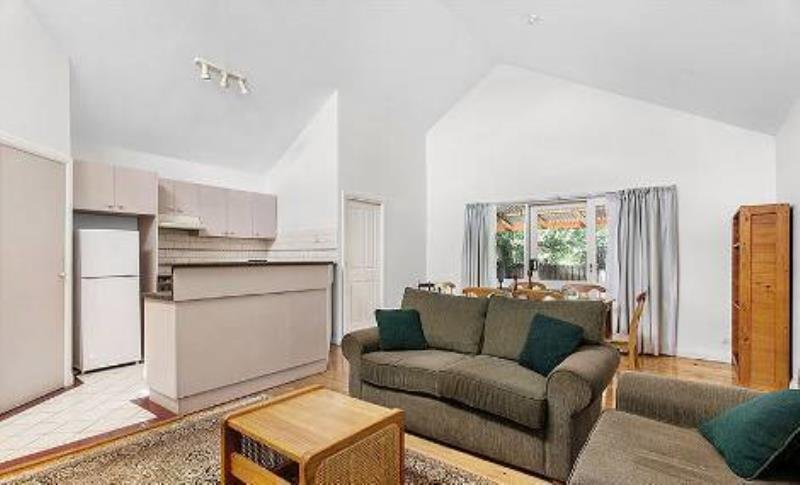 Gallery: 183 Somerville Road
