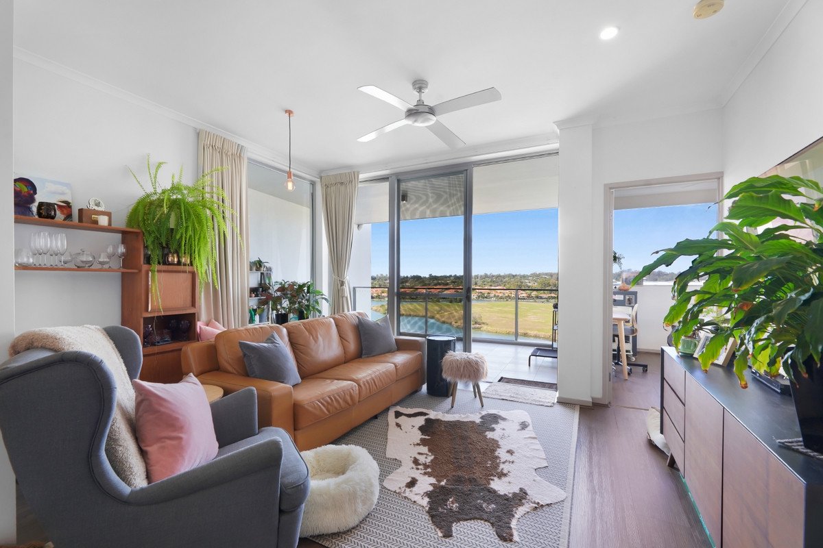 183/133 Laver Drive Robina 8