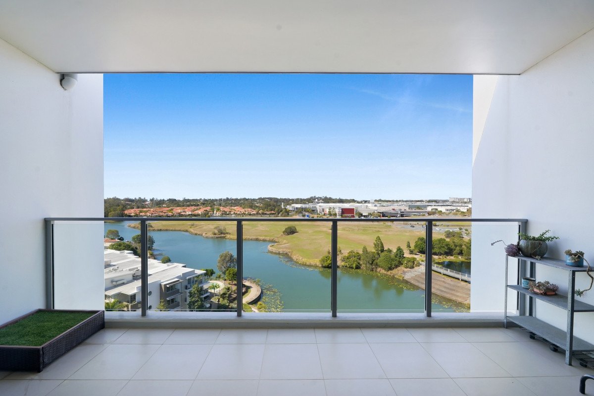 183/133 Laver Drive Robina 18