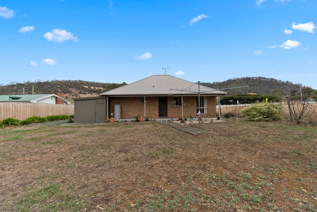 1832 Midland Highway BAGDAD 6