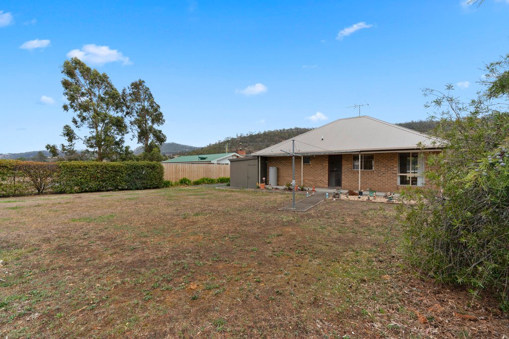 1832 Midland Highway BAGDAD 16