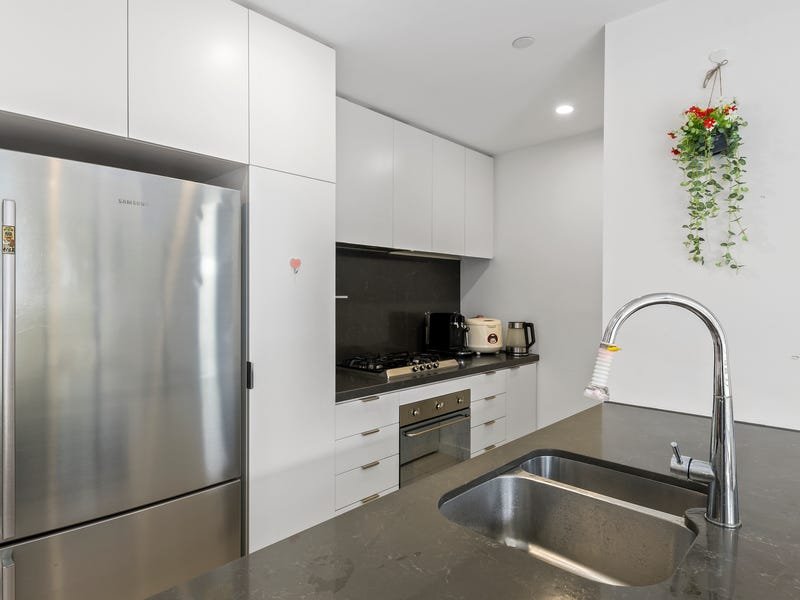 Real Estate and Property in 18/33 Queens Avenue, Doncaster, VIC