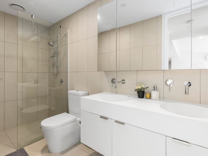 Real Estate and Property in 18/33 Queens Avenue, Doncaster, VIC