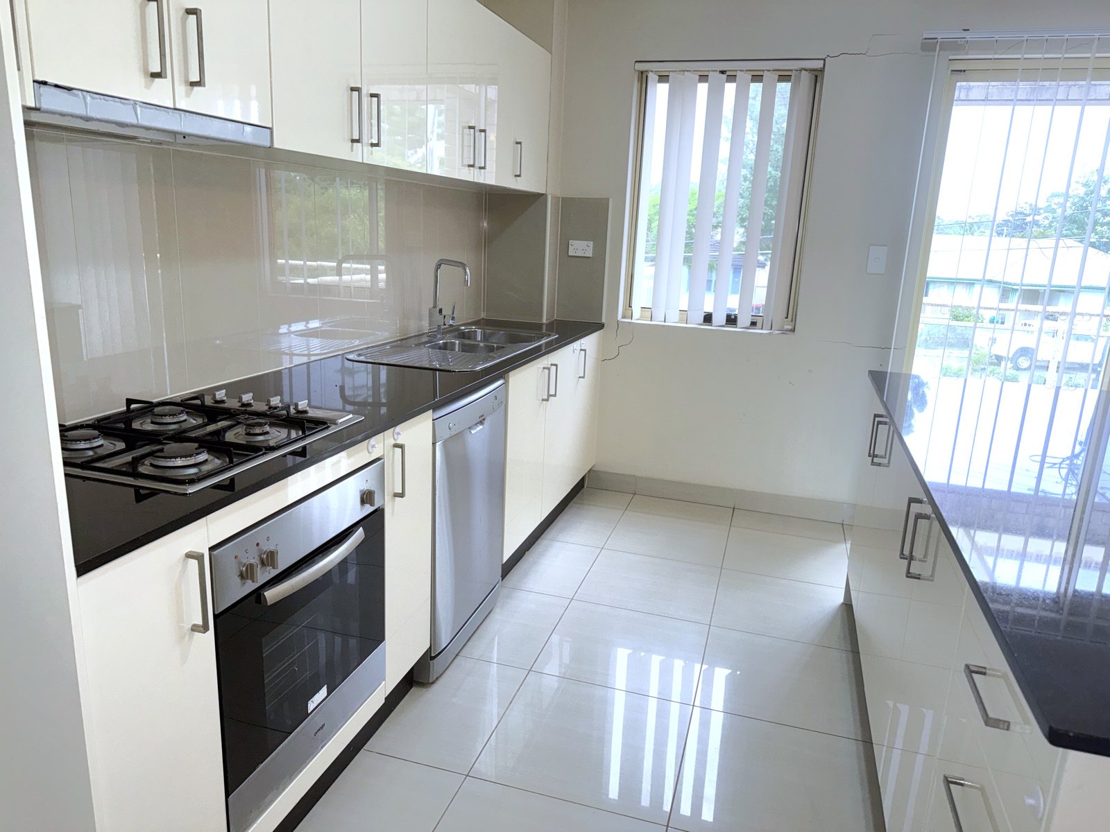 18/4-6 Freeman Street WARWICK FARM 4