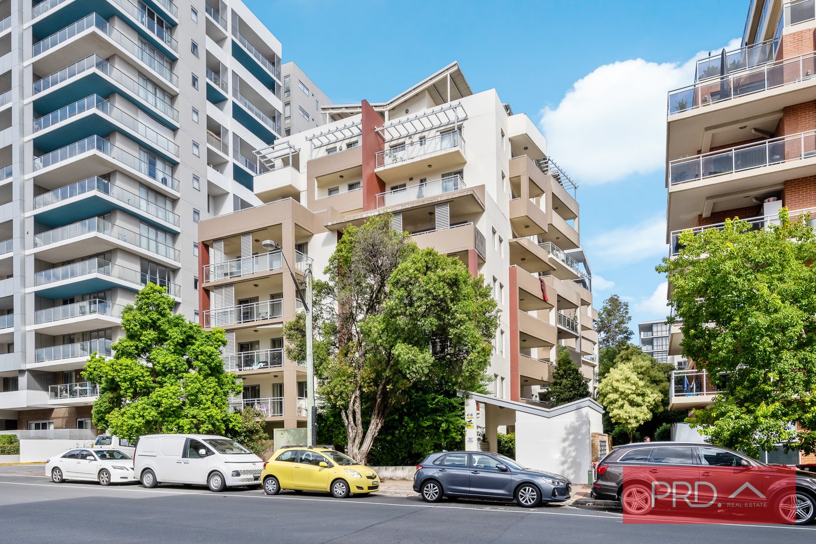 18/4-6 Lachlan Street LIVERPOOL 1