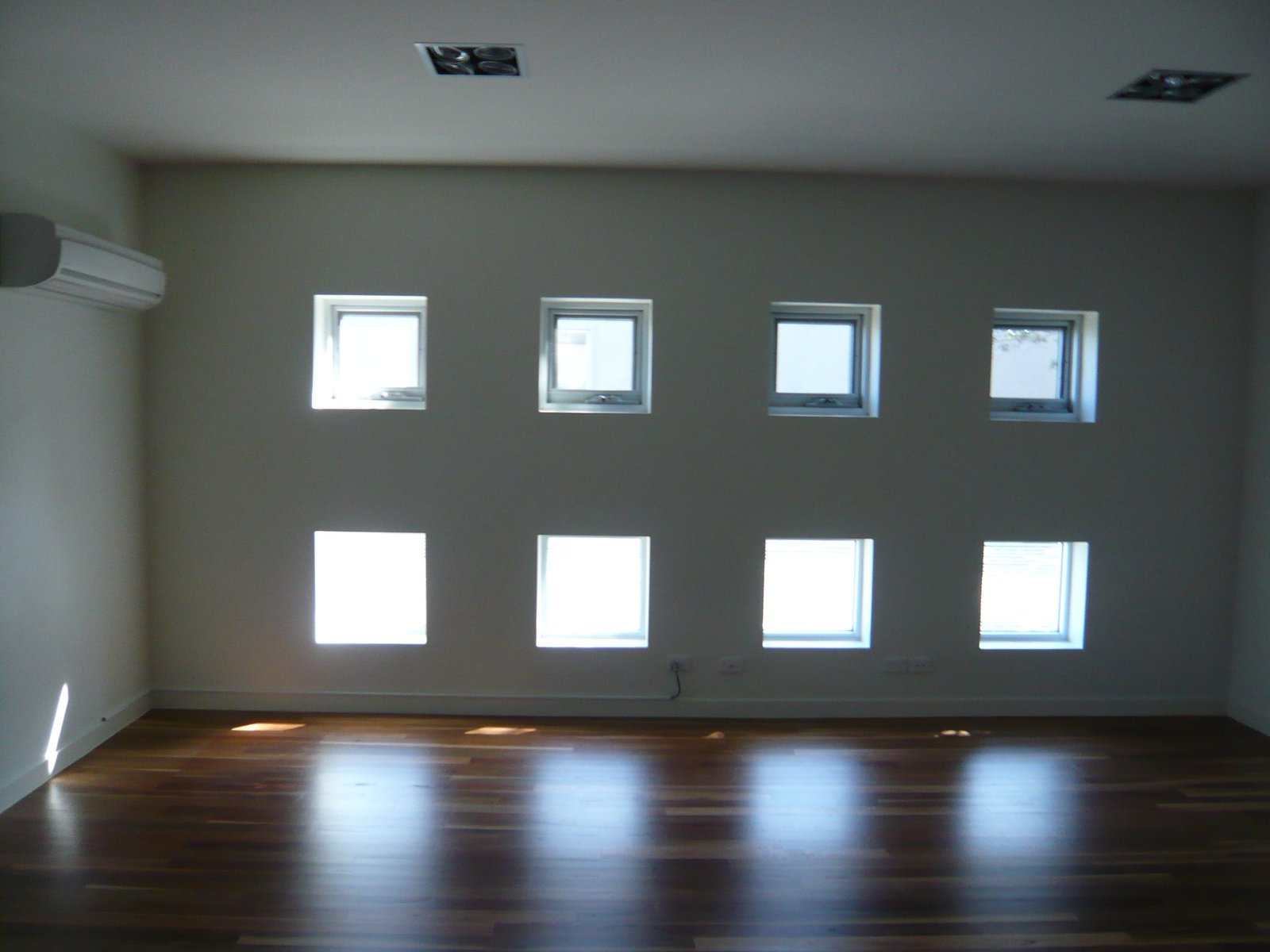 Gallery: 1/84 Bluff Road