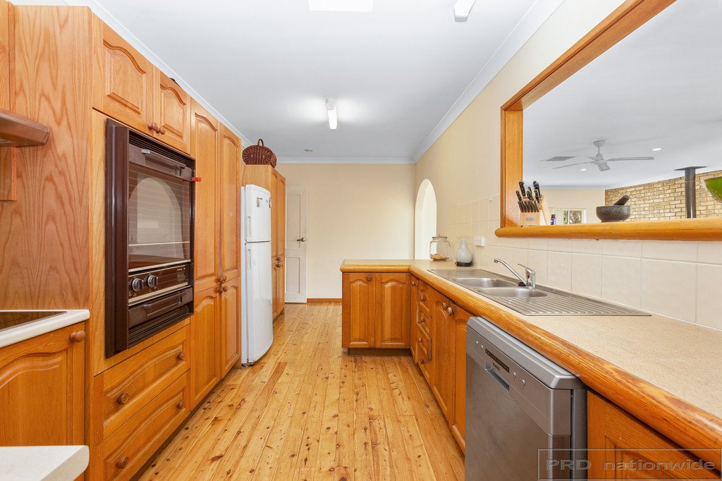 184 Cessnock Road MAITLAND 14