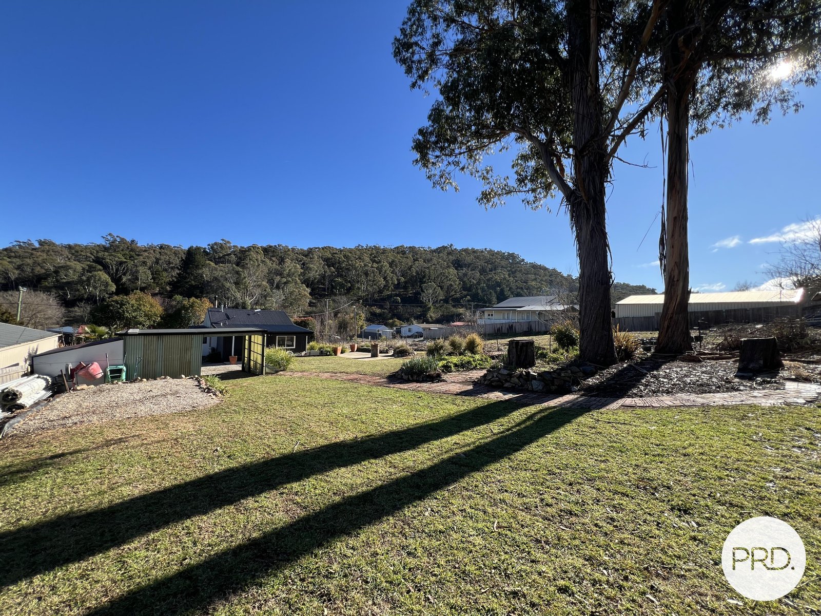 184 Foxlow St  CAPTAINS FLAT 1