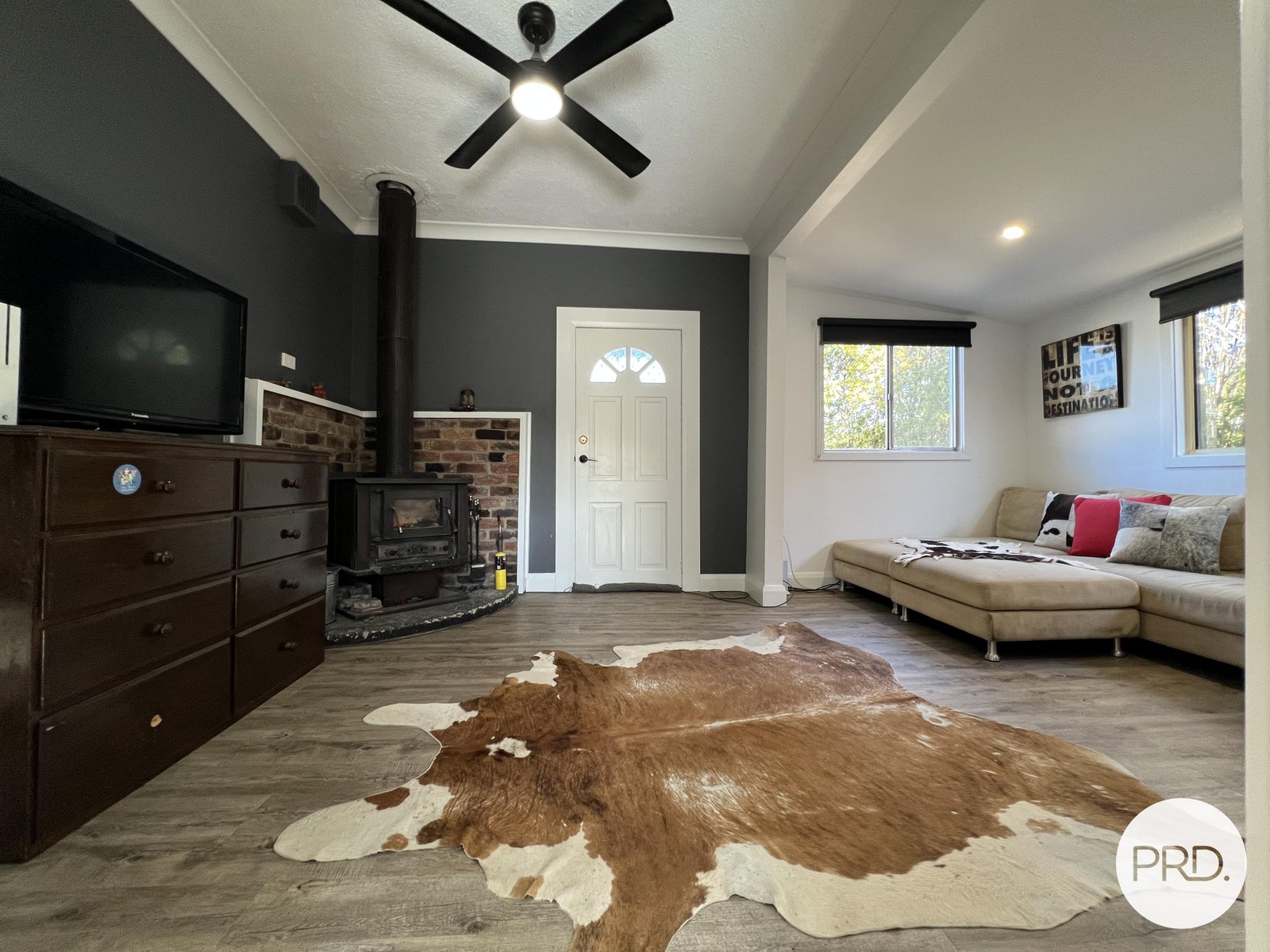 184 Foxlow St  CAPTAINS FLAT 2