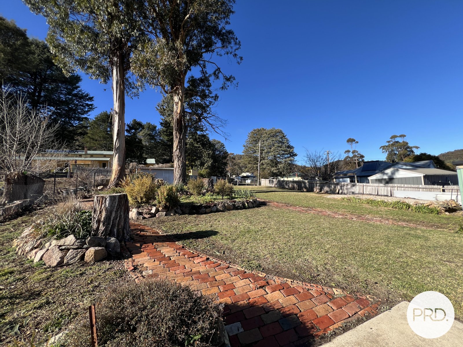 184 Foxlow St  CAPTAINS FLAT 14