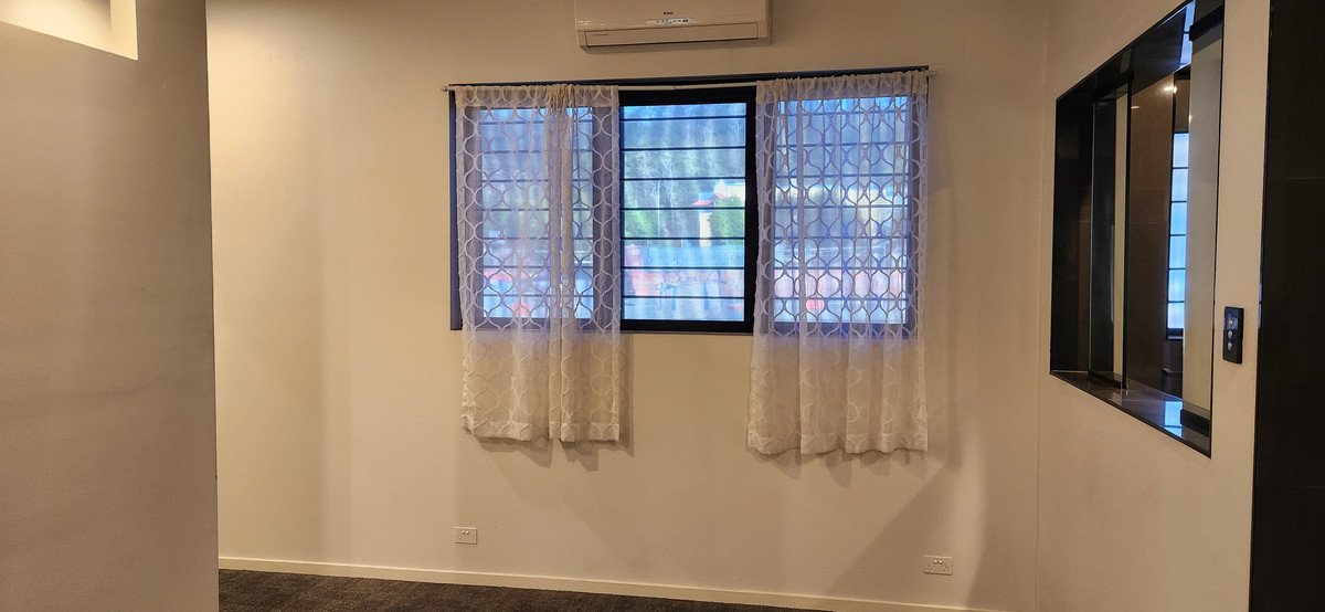 18/4 Fremantle Street Burleigh Heads 11