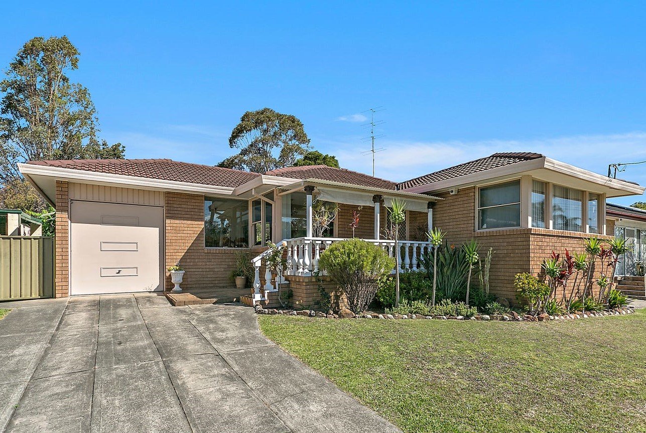 184 Lakelands Drive DAPTO 1