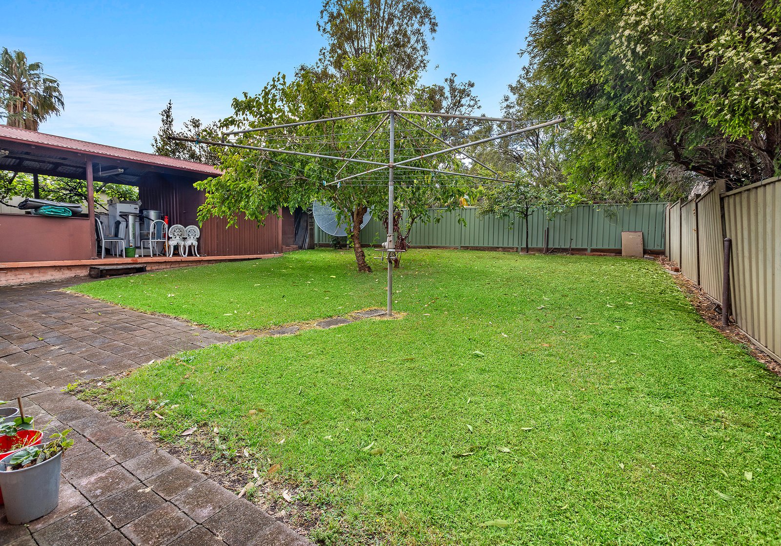 184 Lakelands Drive DAPTO 7