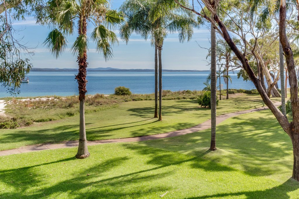 1/84 Sandy Point Road CORLETTE 6