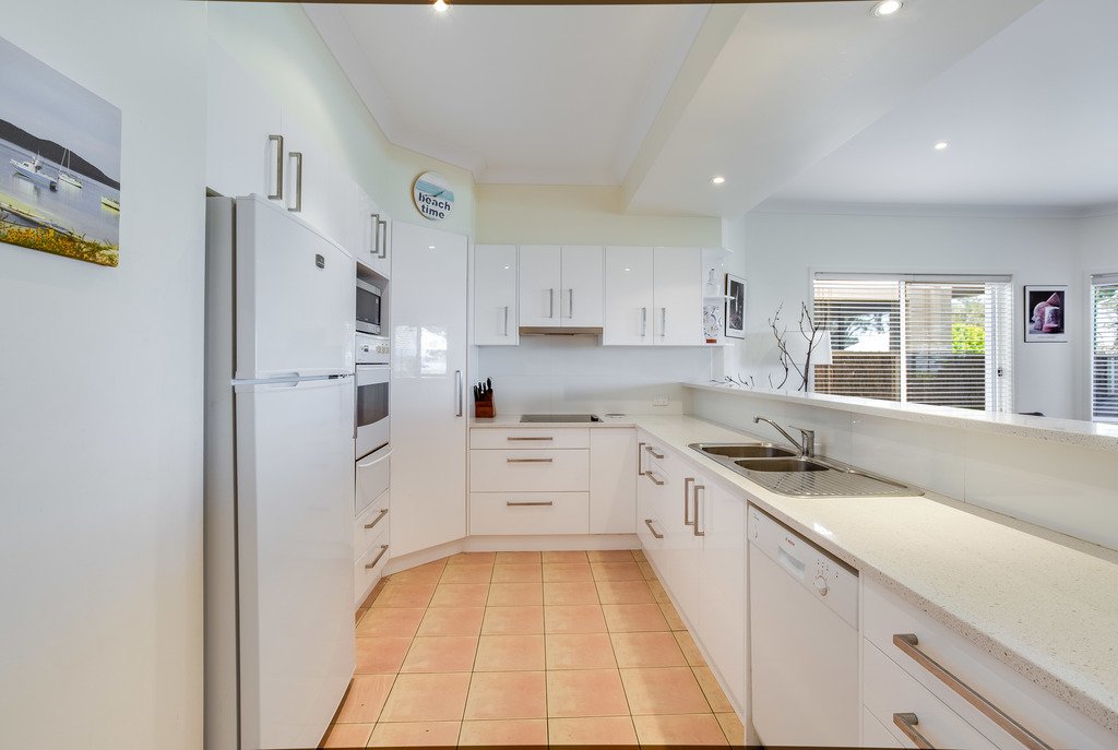 1/84 Sandy Point Road CORLETTE 10