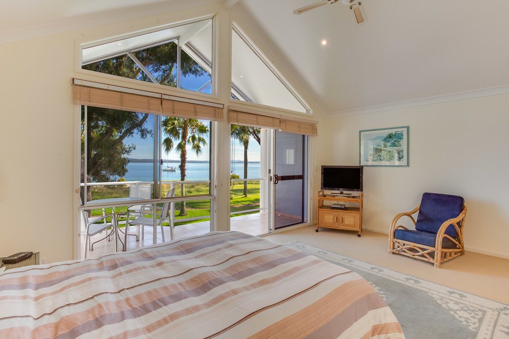 1/84 Sandy Point Road CORLETTE 12