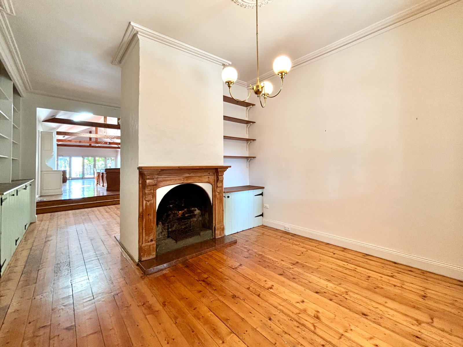 Gallery: 184 Verner Street