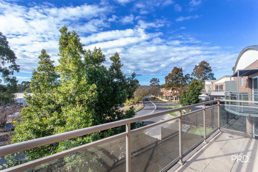 18/400 Glenmore Parkway Glenmore Park 5