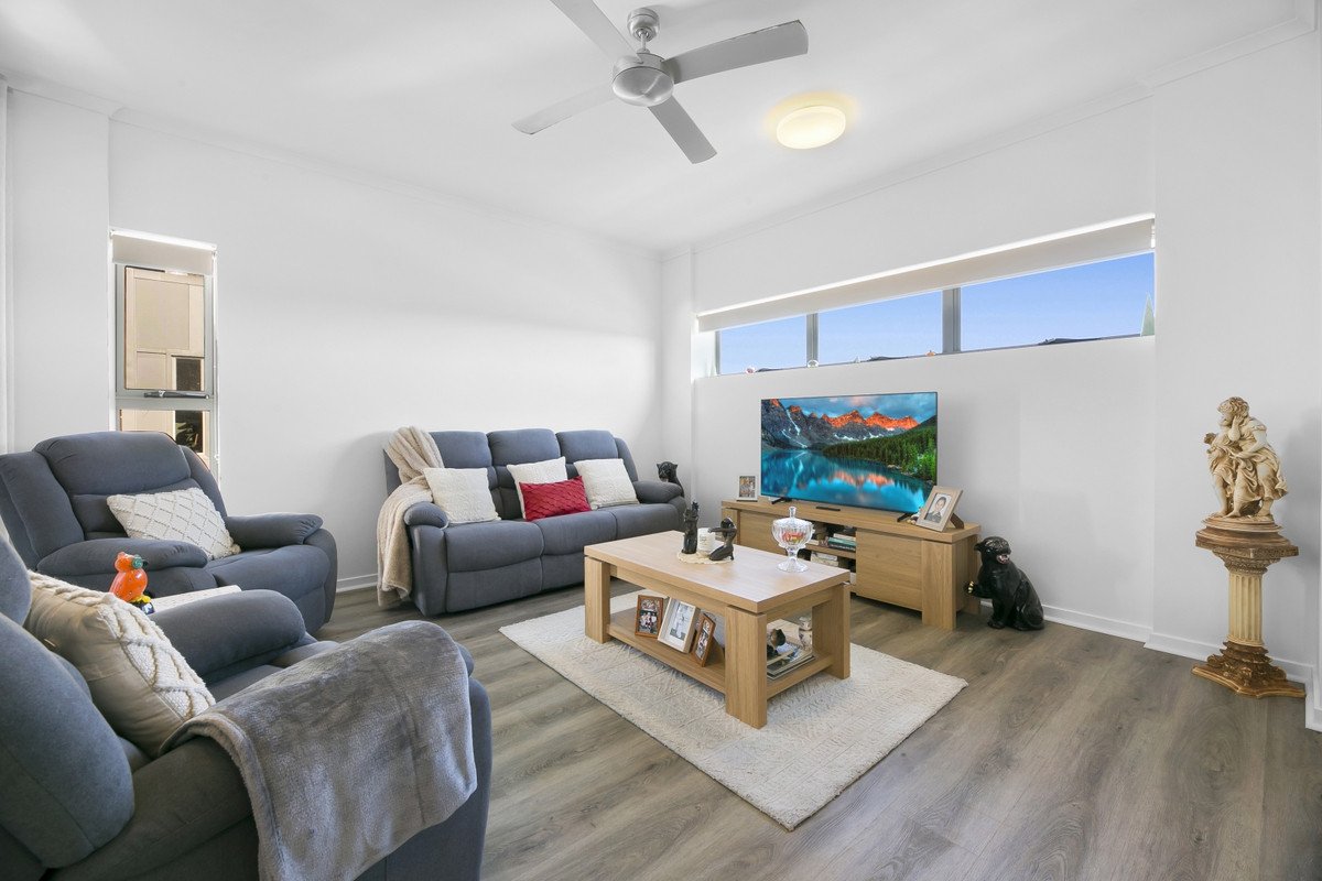 184/133 Laver Drive Robina 9