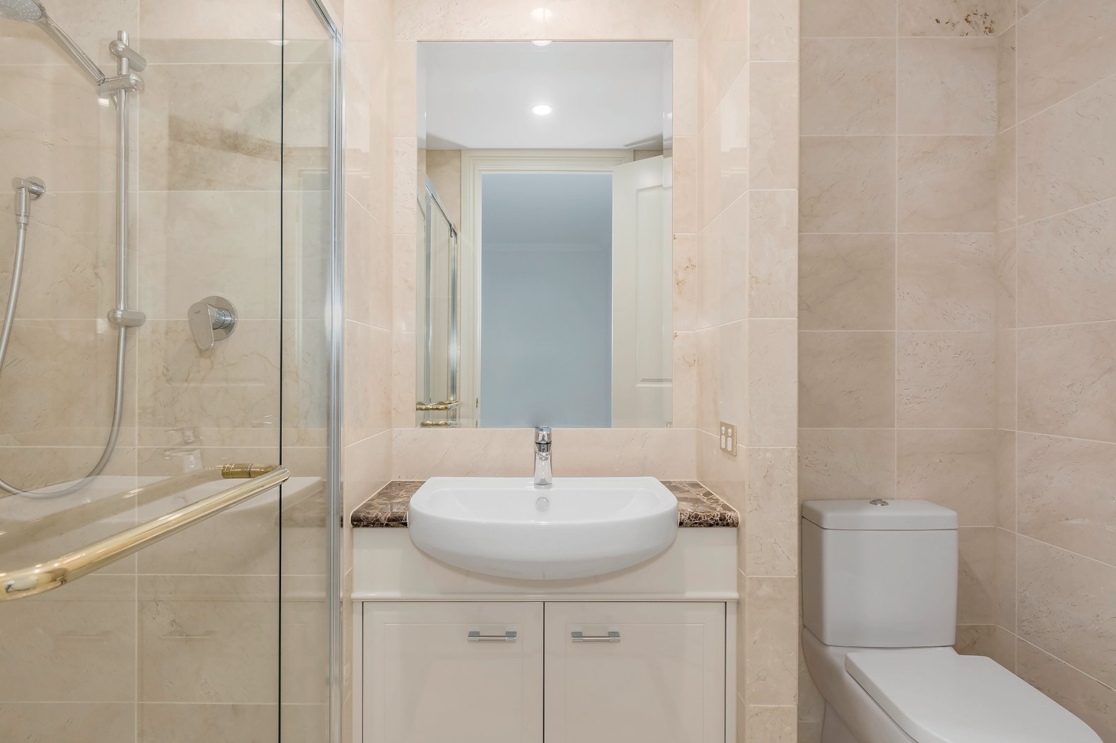 18/42-44 Brighton Parade SOUTHPORT 9