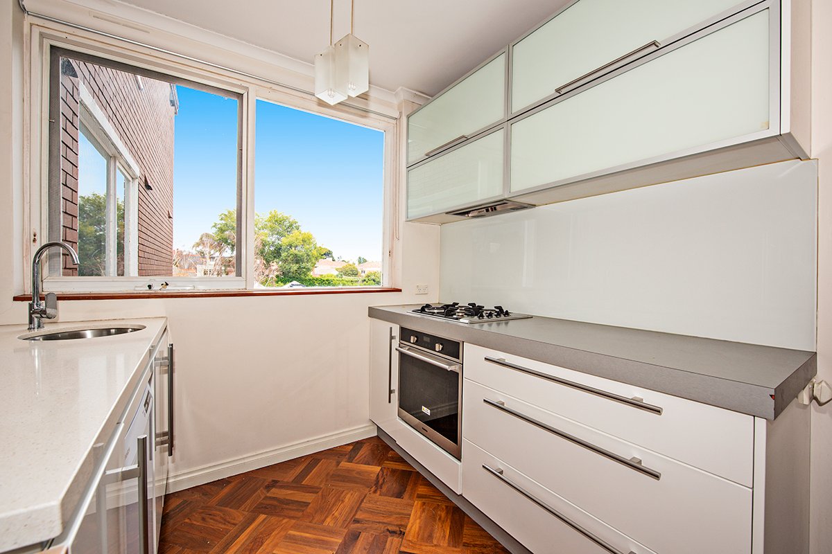 Gallery: 18/47 Denbigh Road