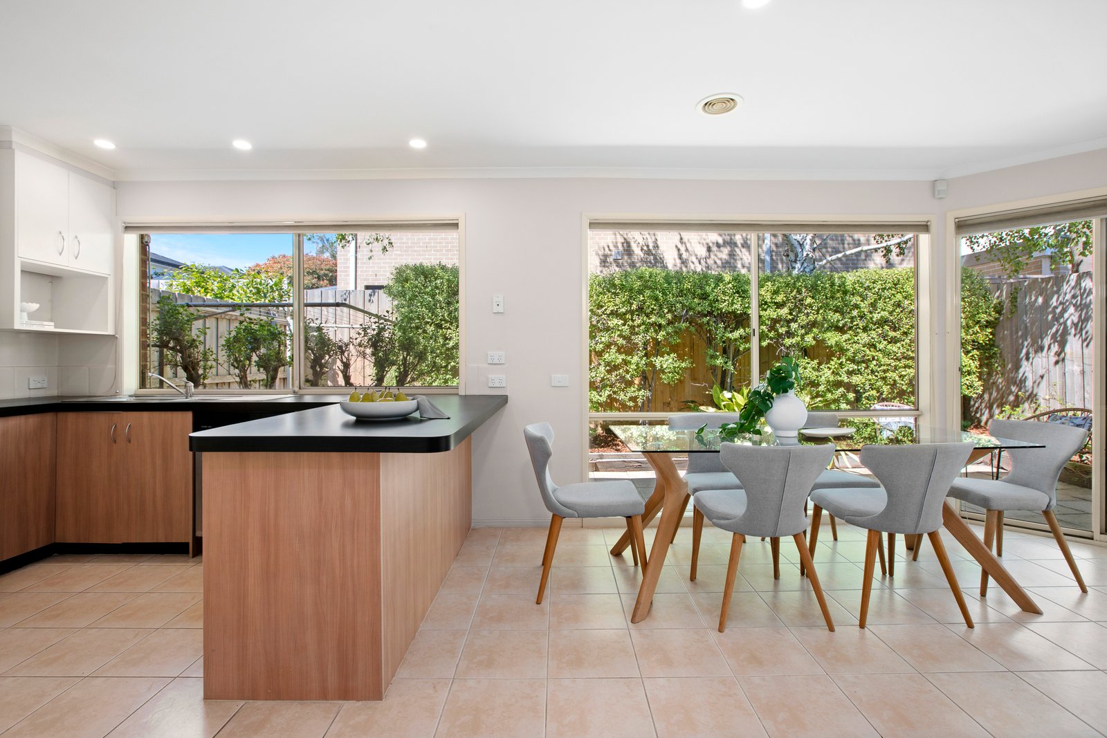 Gallery: 184b Bignell Road