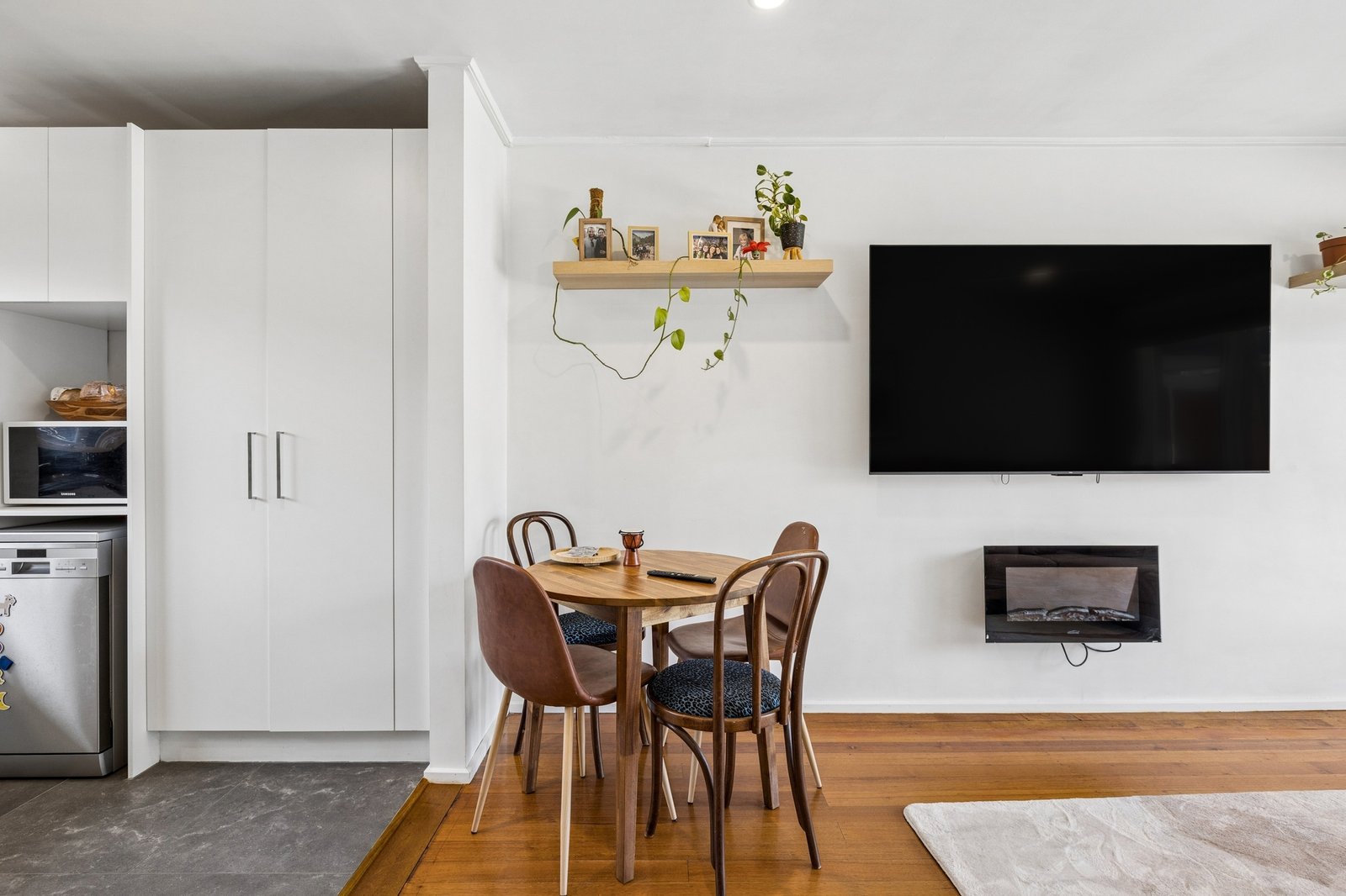 Gallery: 18/5-7 Collocott Street