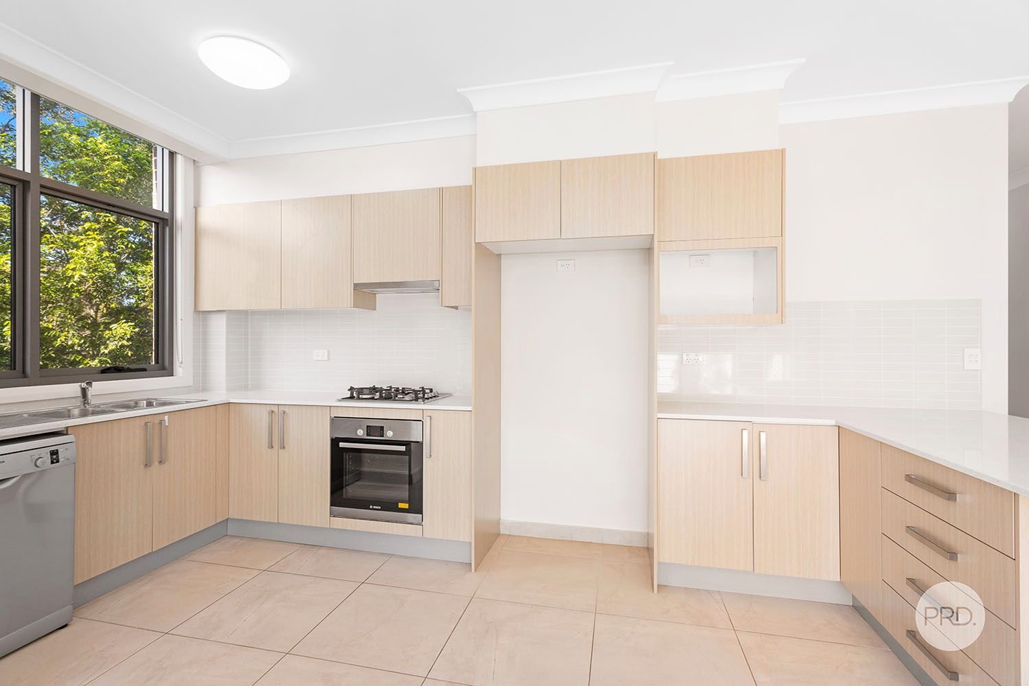 18/5-7 Richards Avenue PEAKHURST 2