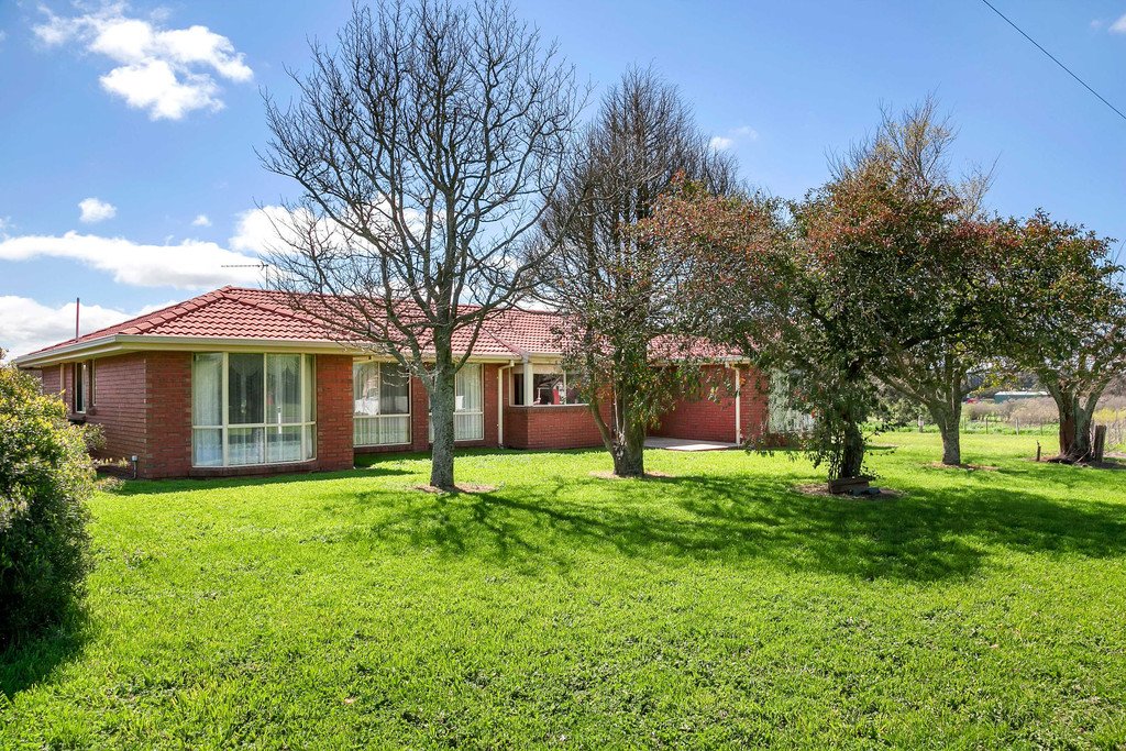 185 Bungaree - Wallace Road BUNGAREE 1