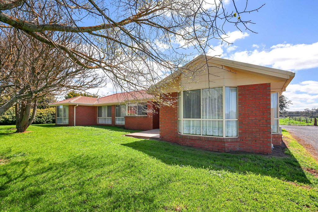 185 Bungaree - Wallace Road BUNGAREE 2