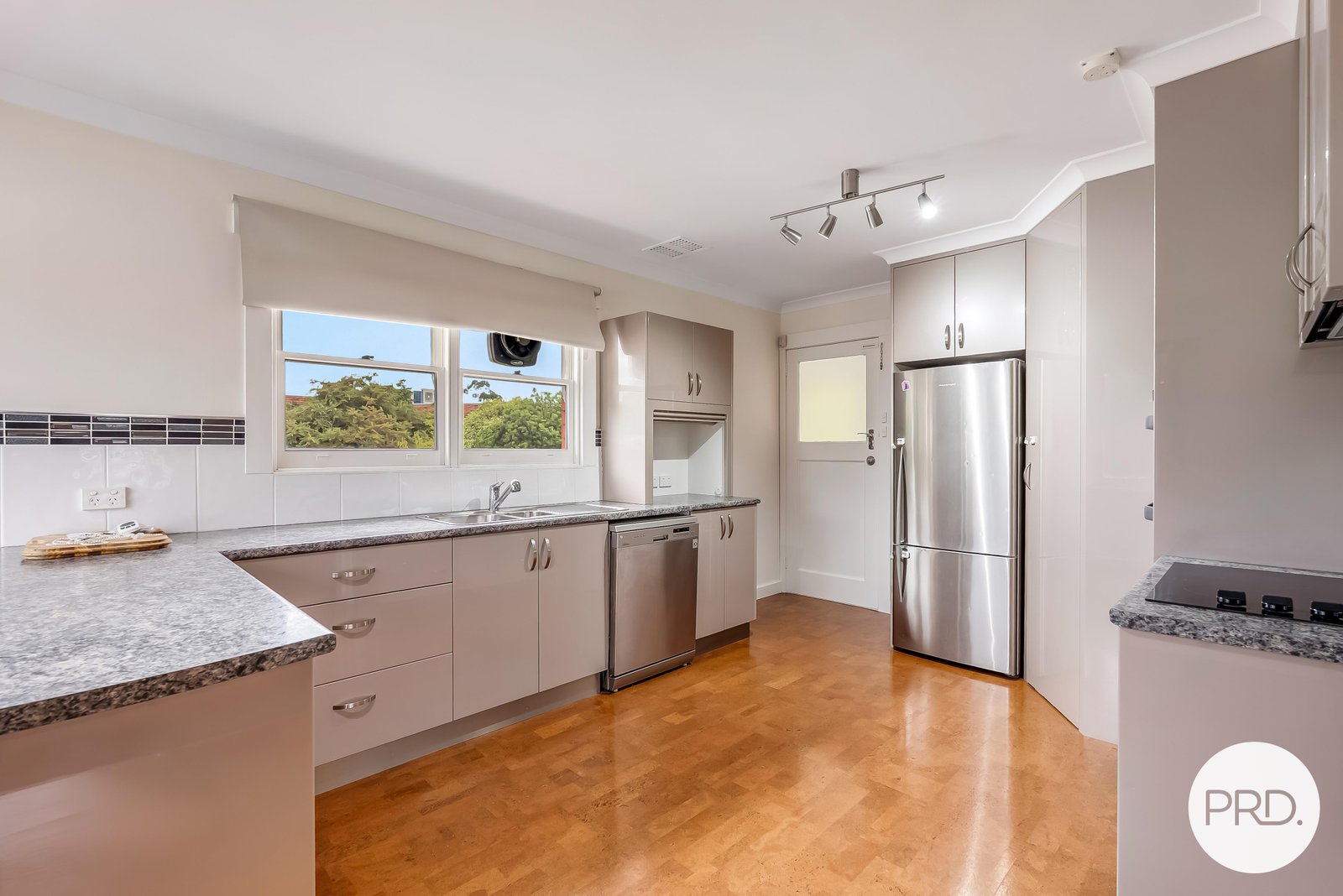 185 Derwent Avenue LINDISFARNE 3