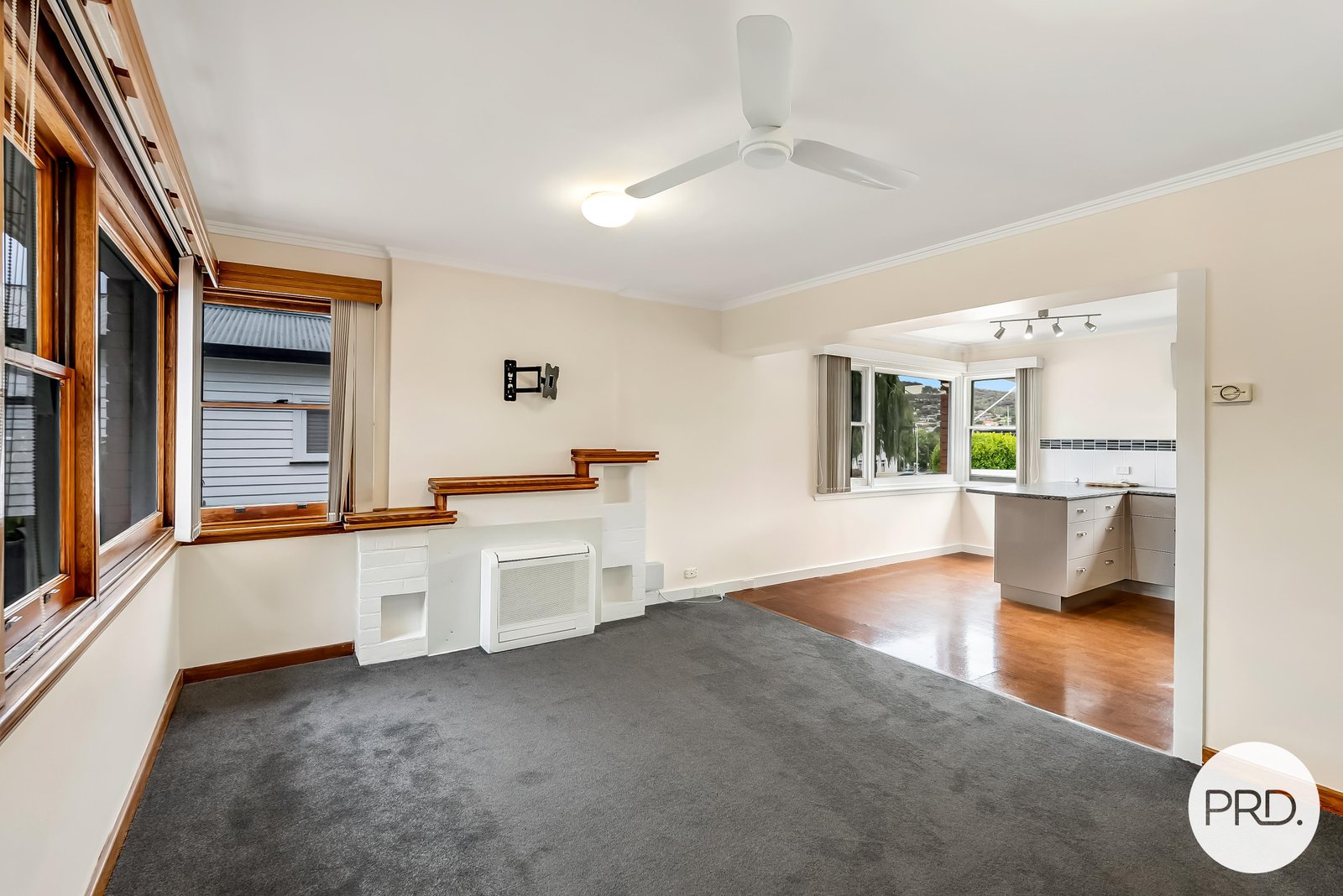 185 Derwent Avenue LINDISFARNE 5
