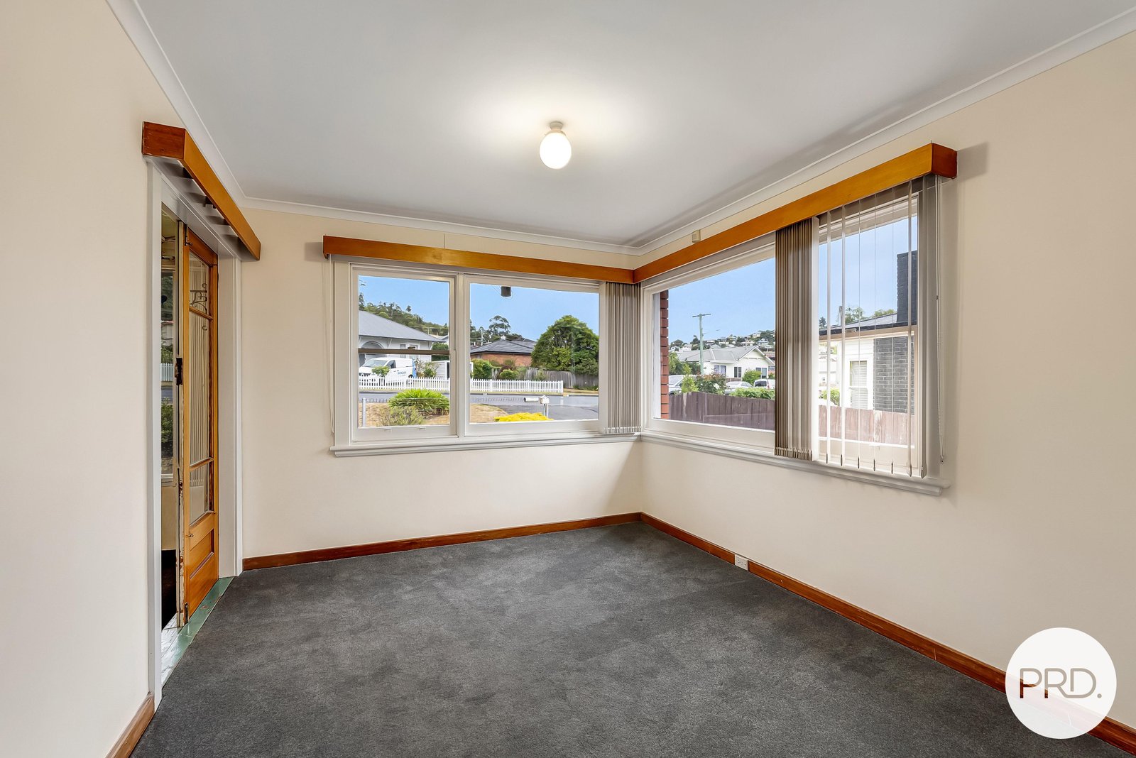 185 Derwent Avenue LINDISFARNE 7