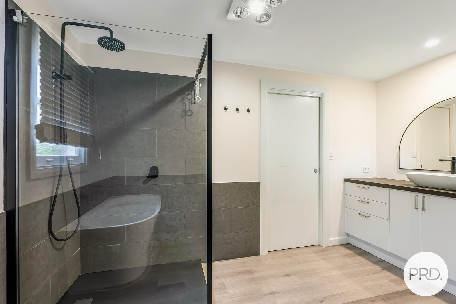 185 Derwent Avenue LINDISFARNE 10