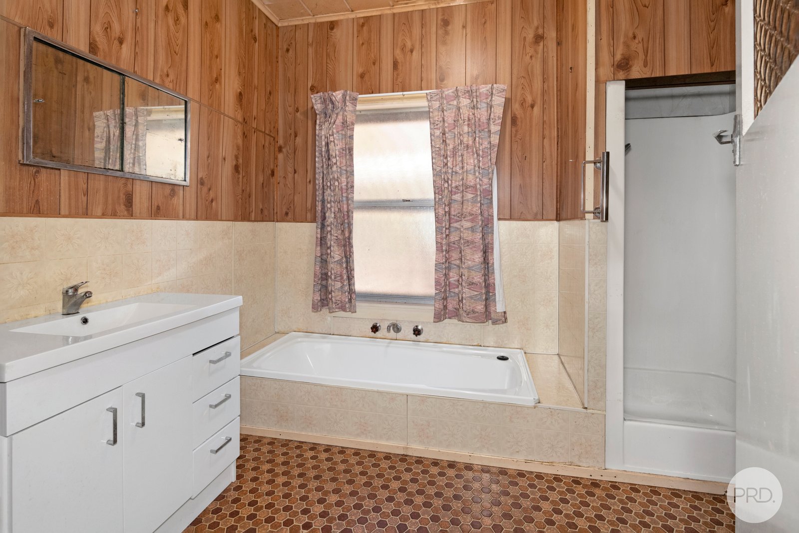 185 Elaine-Egerton Road ELAINE 12