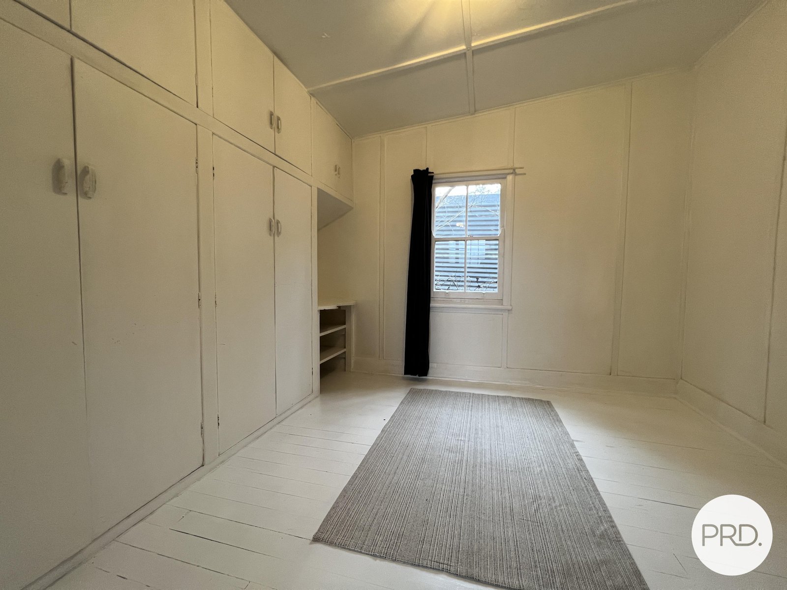 185 Foxlow Street CAPTAINS FLAT 8