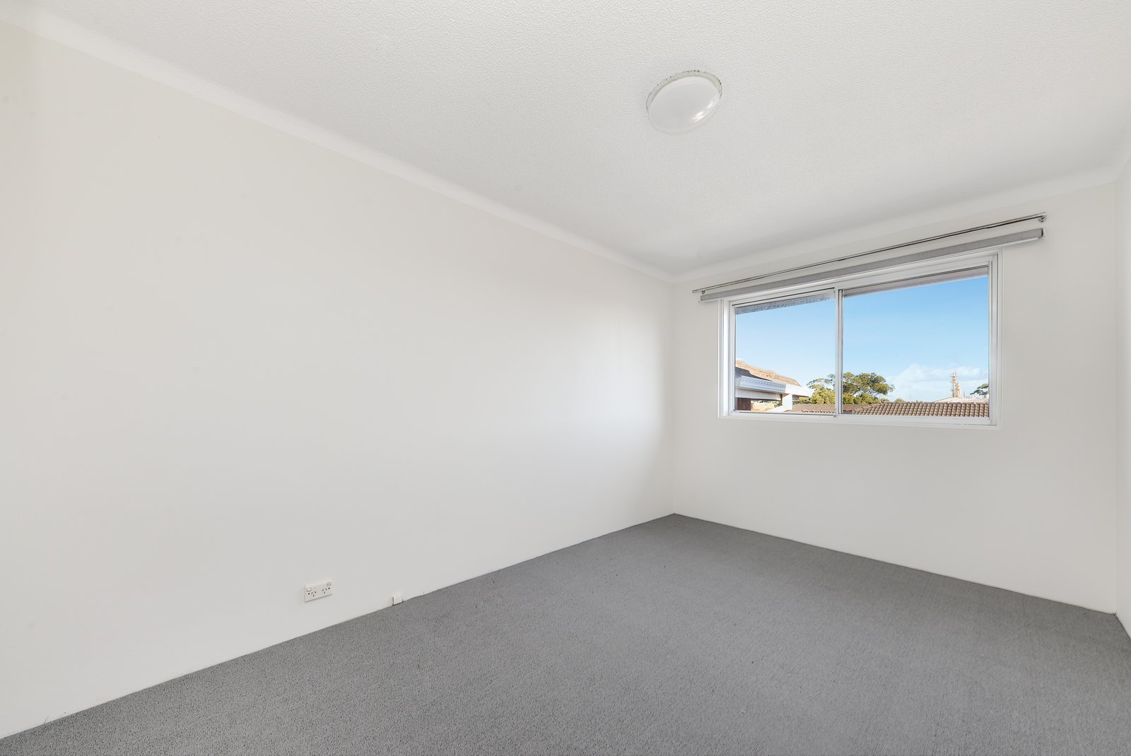18/5 Grace Campbell Crescent HILLSDALE 4