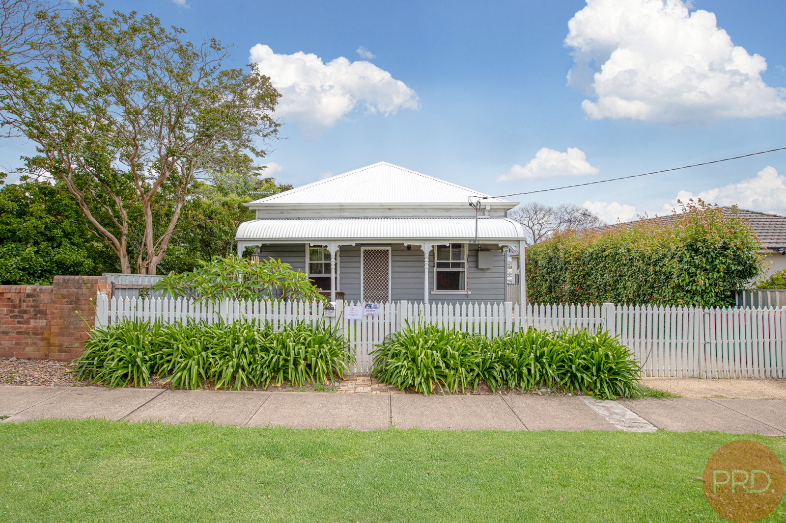 185 High Street EAST MAITLAND 1