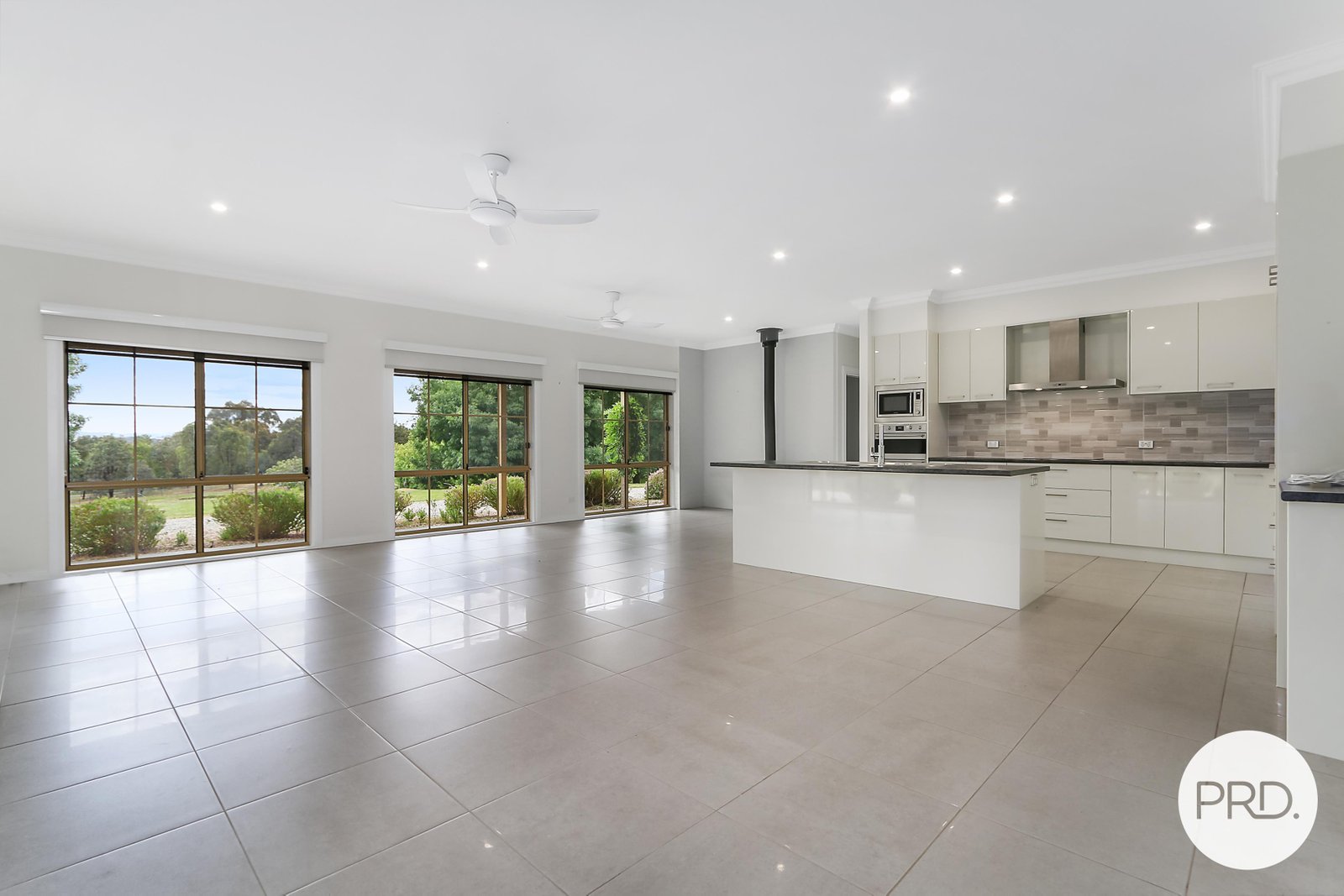 185 Mitchell Road TABLE TOP 3