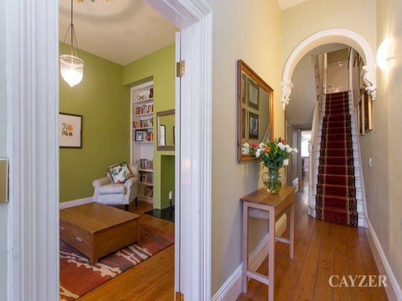 Gallery: 185 Rouse Street