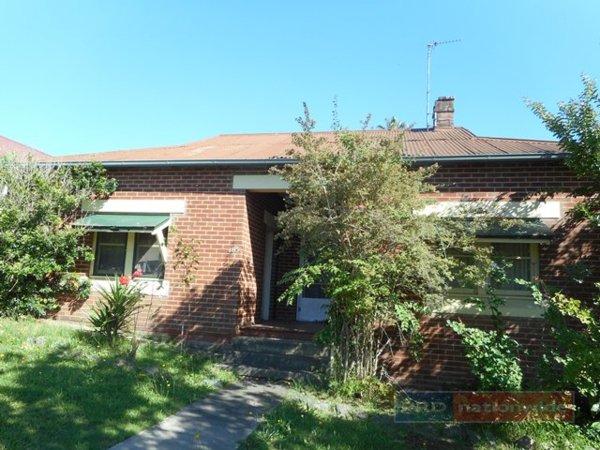 185 Wynyard Street TUMUT 15