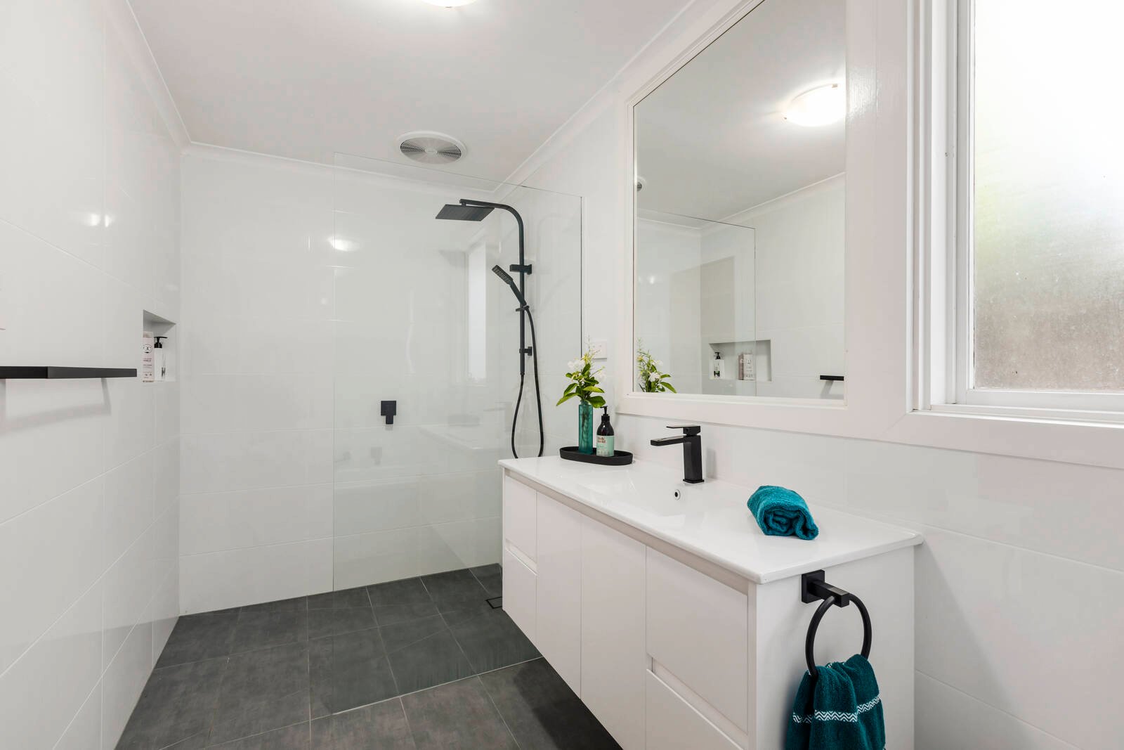 Real Estate and Property in 1855-1857 Malvern Road, Malvern East, VIC