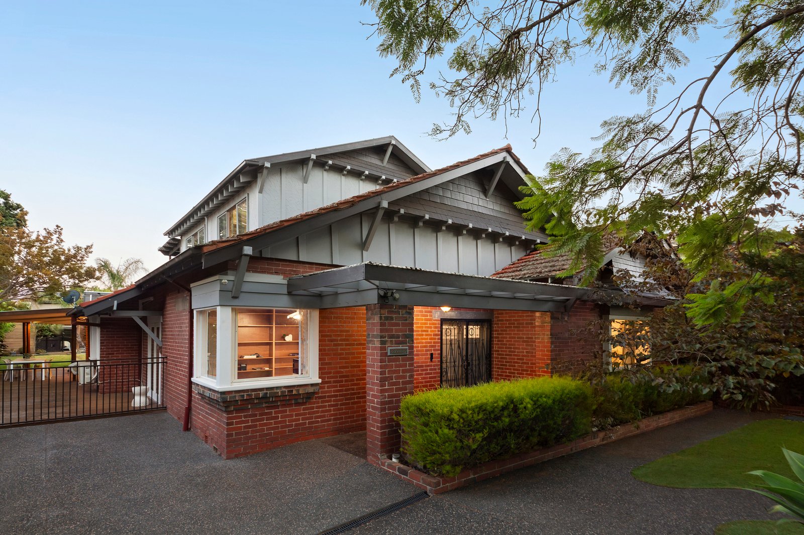 1855-1857 Malvern Road, Malvern East, 3145