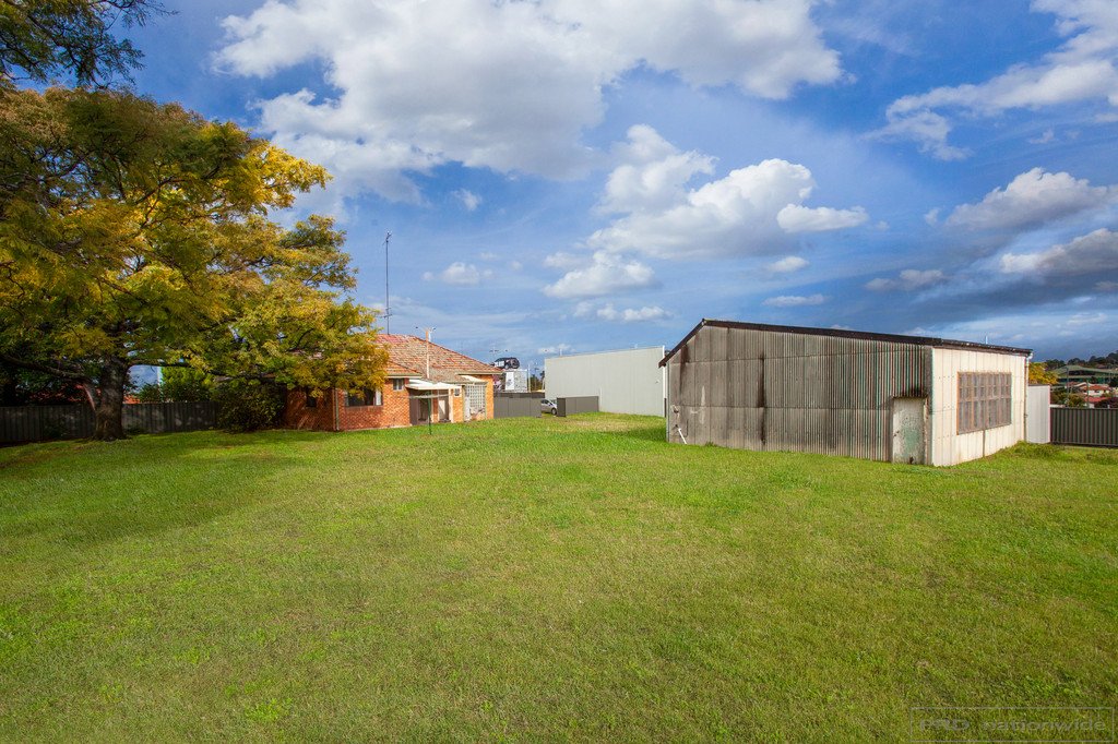 186-188 New England Highway RUTHERFORD 15