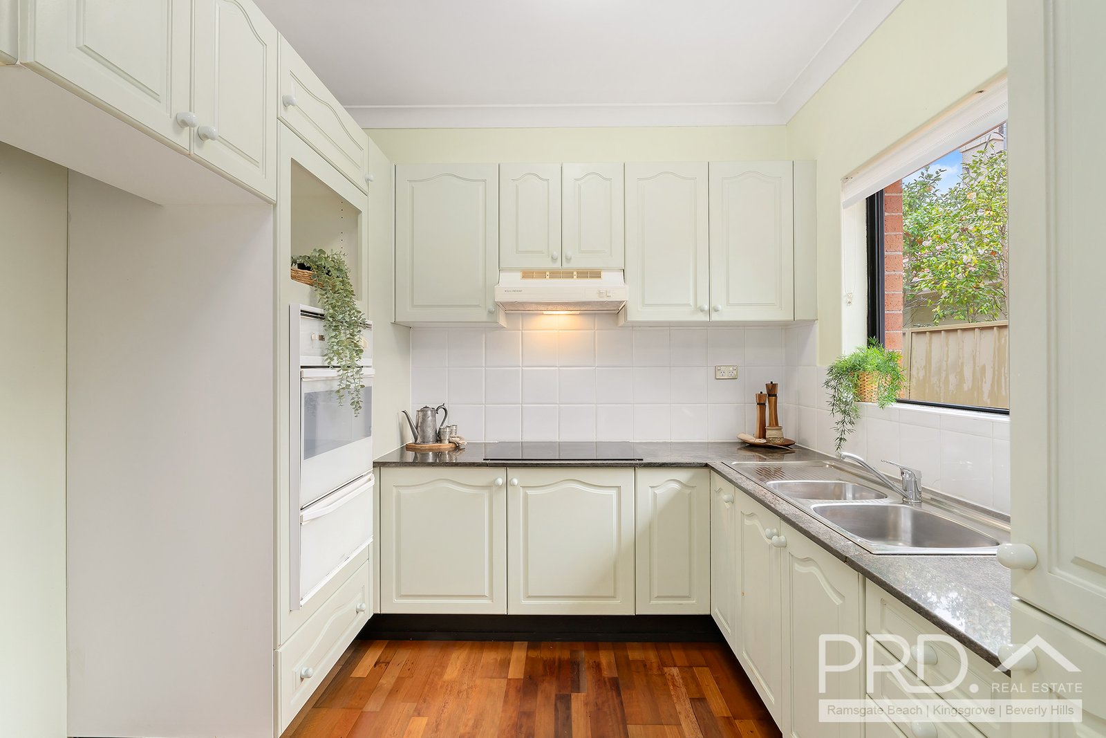 1/86-88 Alfred Street SANS SOUCI 4