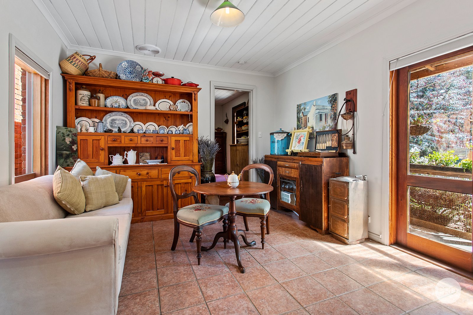 186 Bendigo-Sutton Grange Road ELPHINSTONE 8