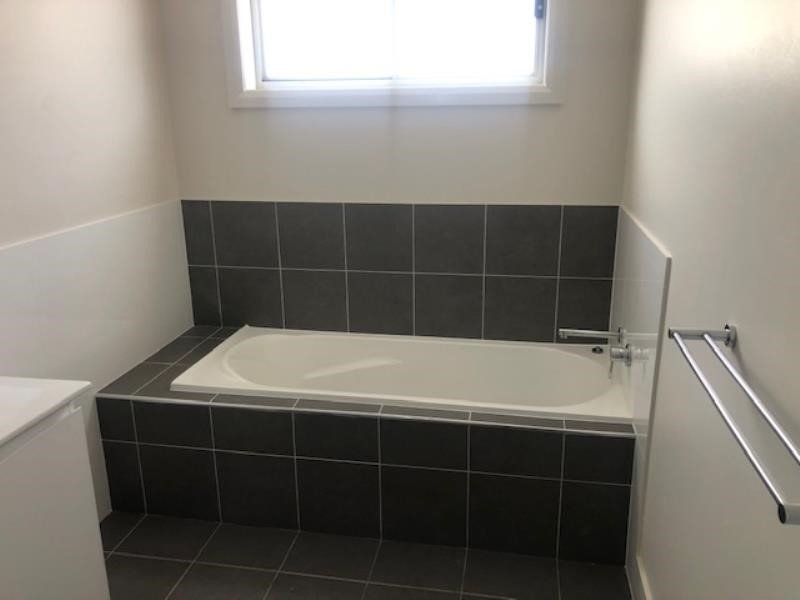 1/86 Marathon Street TAMWORTH 8