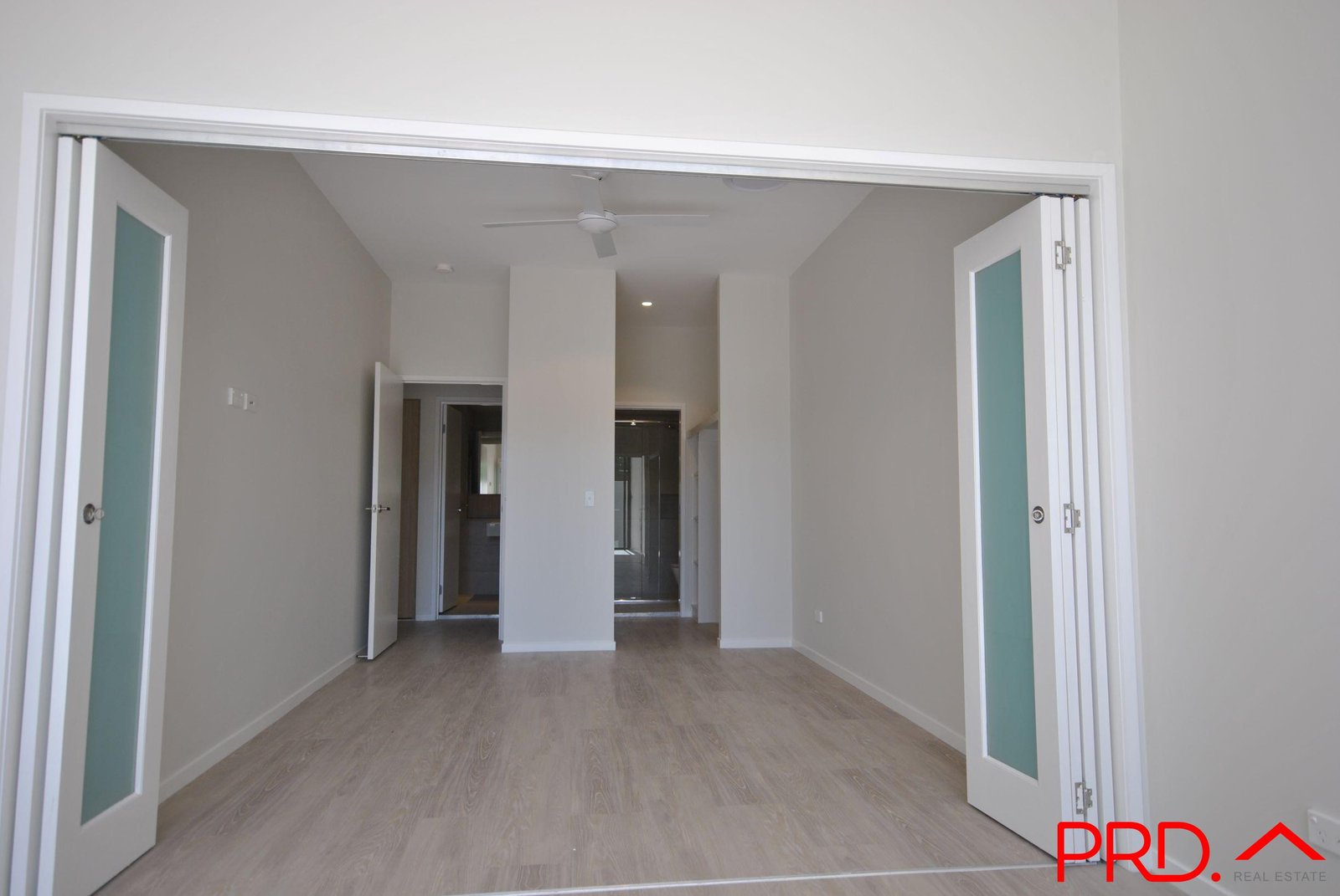 18/6 Tonga Place PARKWOOD 4