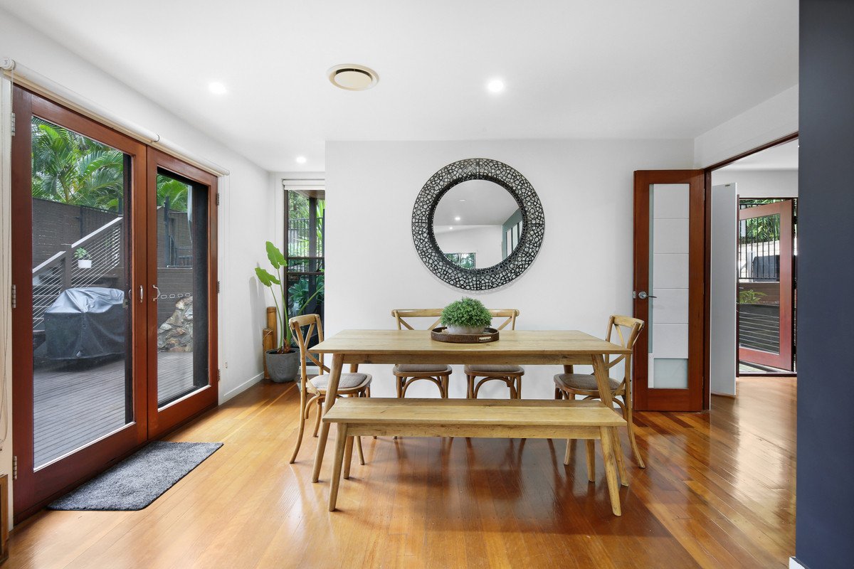 186 West Burleigh Road Burleigh Heads 3