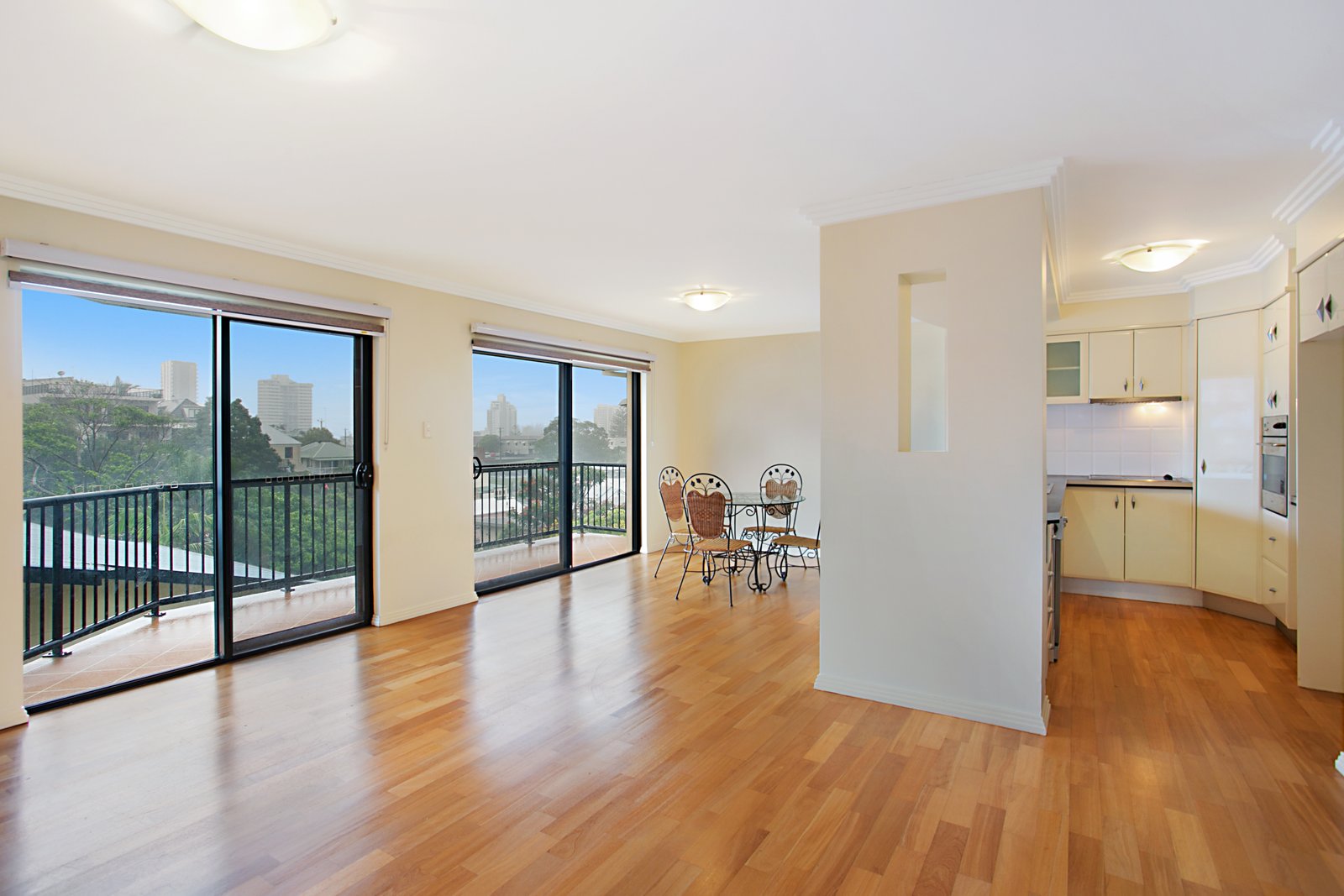 18/62 Garrick Street COOLANGATTA 7